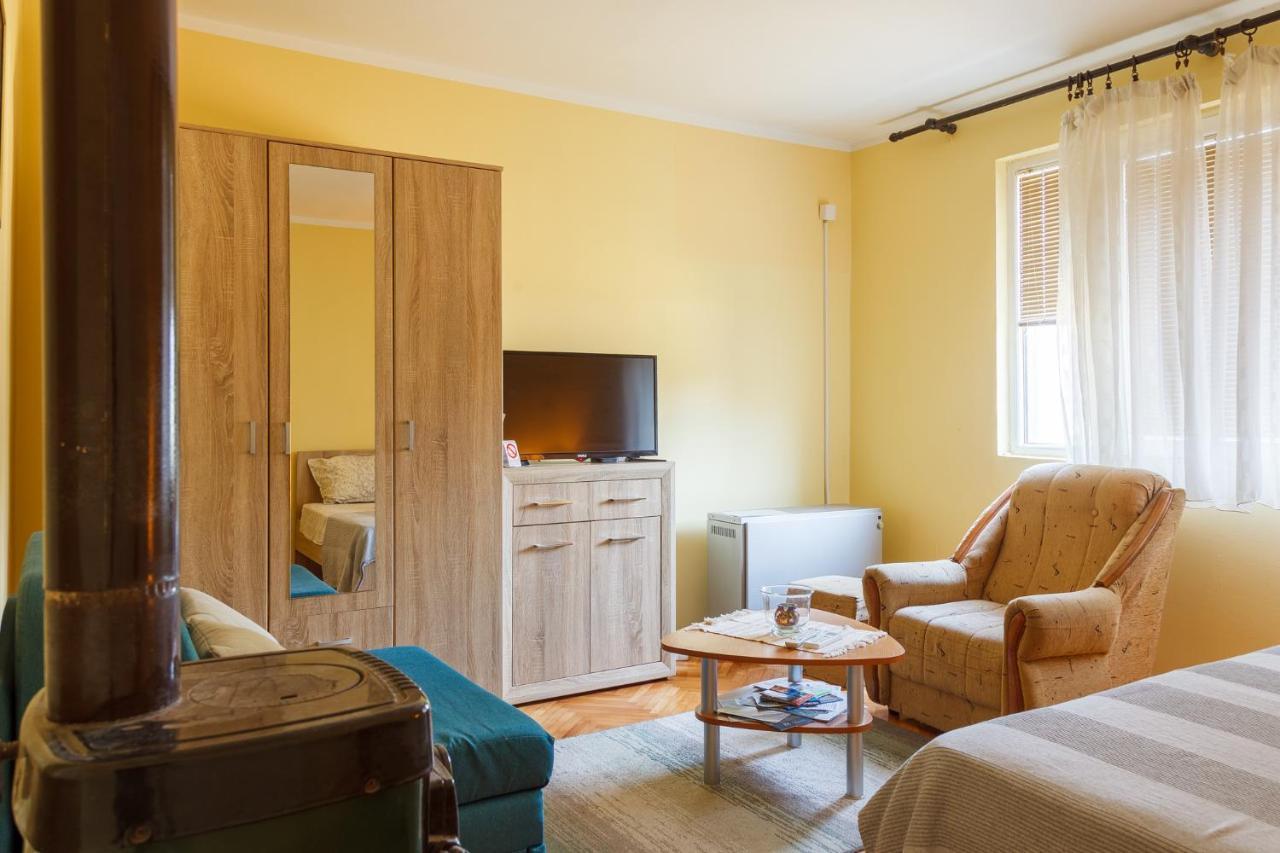 Apartman Bogojevic Golubac Exterior foto