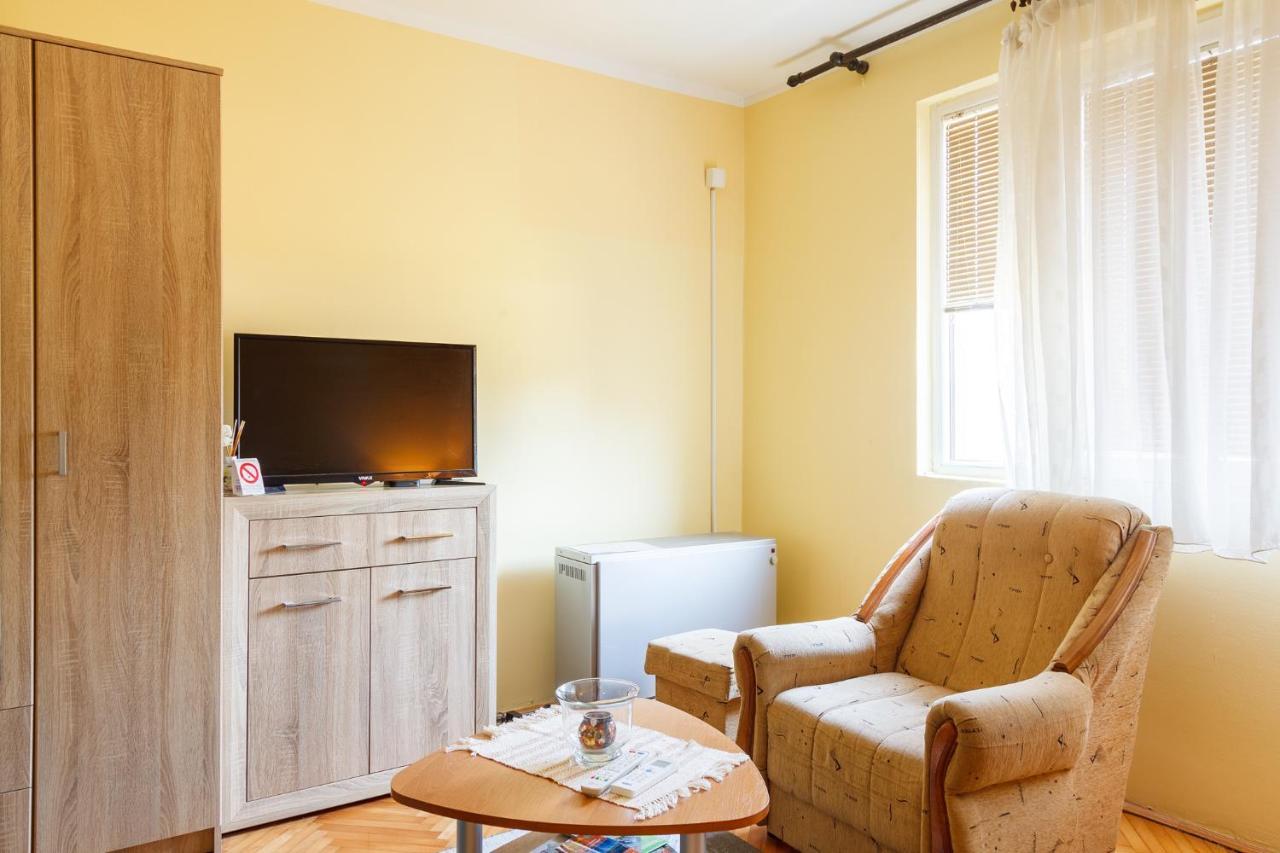 Apartman Bogojevic Golubac Exterior foto